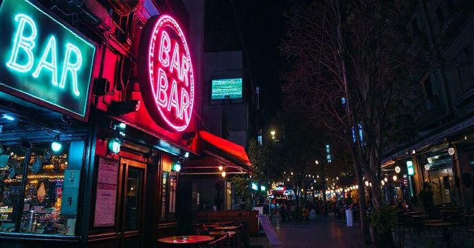 Letreiro Luminoso Bar: Destaque Seu Estabelecimento